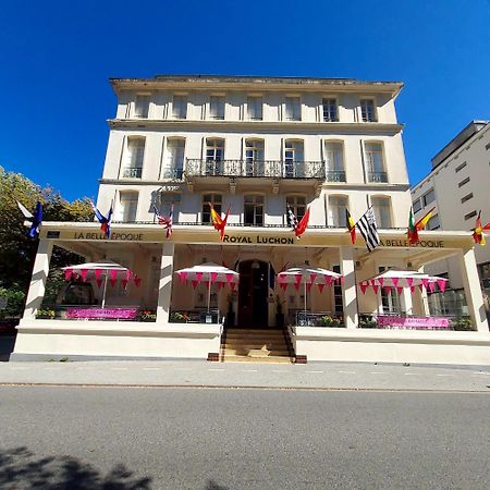 Royal Luchon Aparthotel Bagneres-de-Luchon ภายนอก รูปภาพ