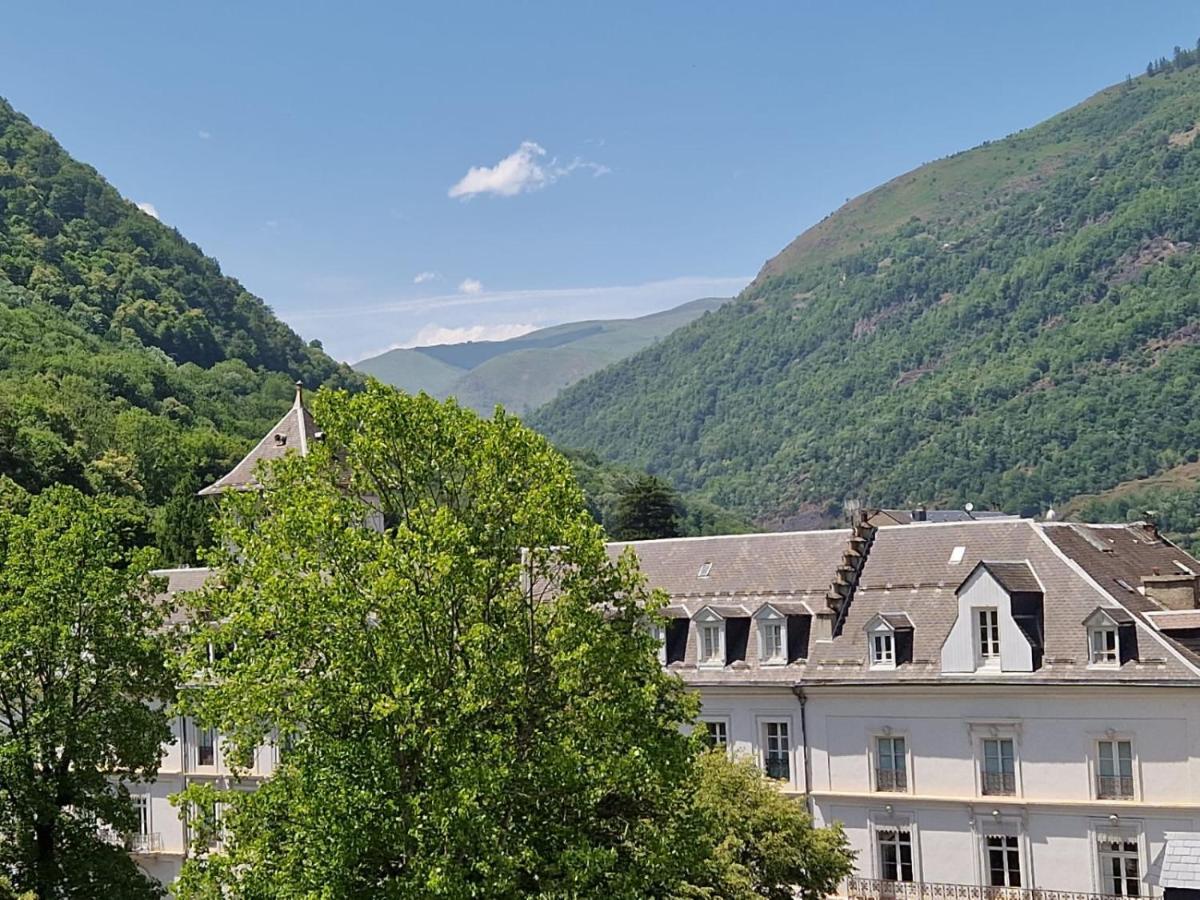 Royal Luchon Aparthotel Bagneres-de-Luchon ภายนอก รูปภาพ