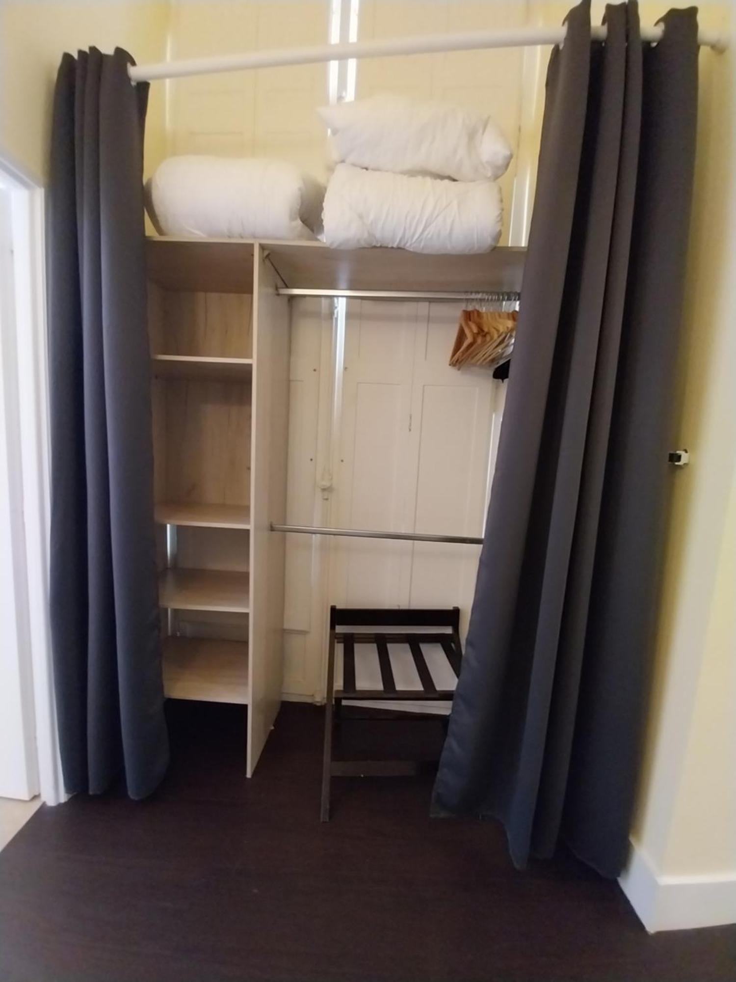 Royal Luchon Aparthotel Bagneres-de-Luchon ภายนอก รูปภาพ