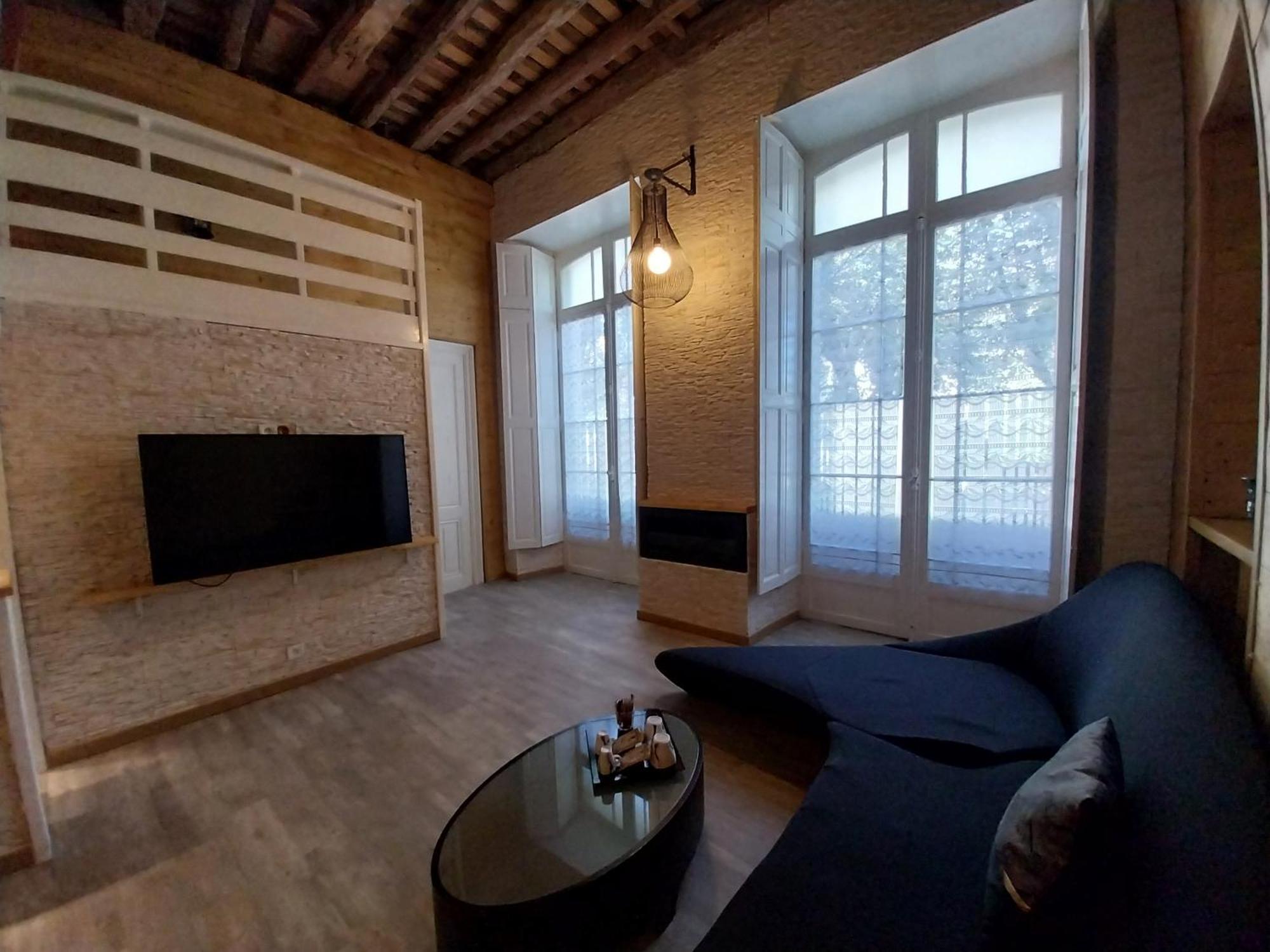 Royal Luchon Aparthotel Bagneres-de-Luchon ภายนอก รูปภาพ